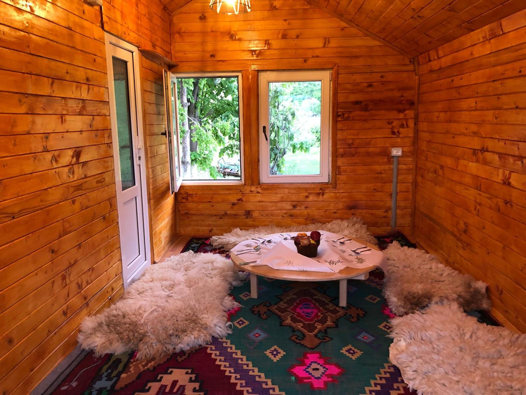 Bujtina Gashi Guest House Kukes Exterior photo